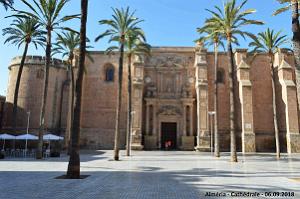 28 LA CATHEDRALE ET LE FORTERESSE DE L INCARNATION (8)